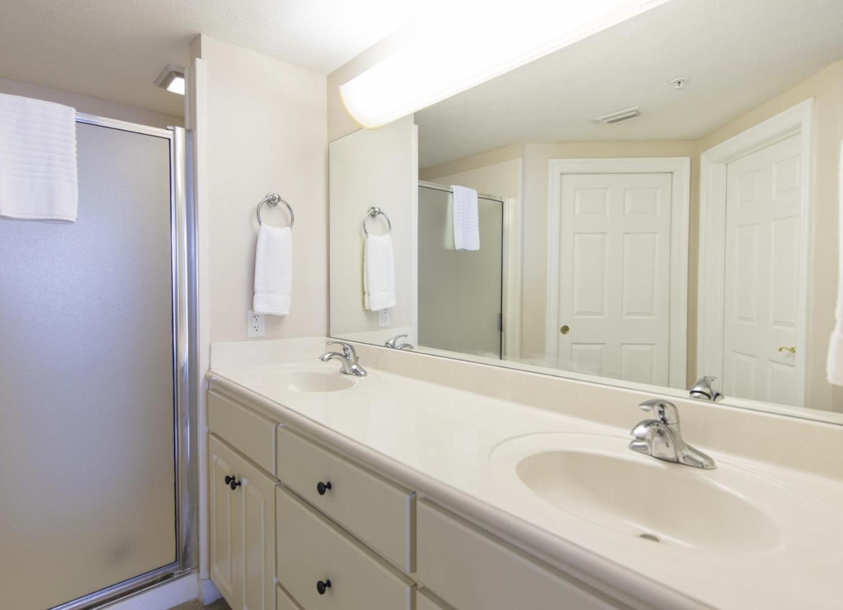 Treasure Island Unit 2011: Sunset Sands, 2 Bed/2 Bath Retreat - Sleeps 8!